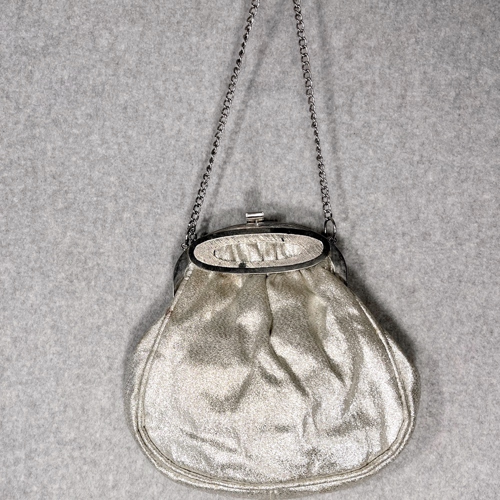 VTG Silver satchel hand held chain strap sparkle party cocktail rare unique